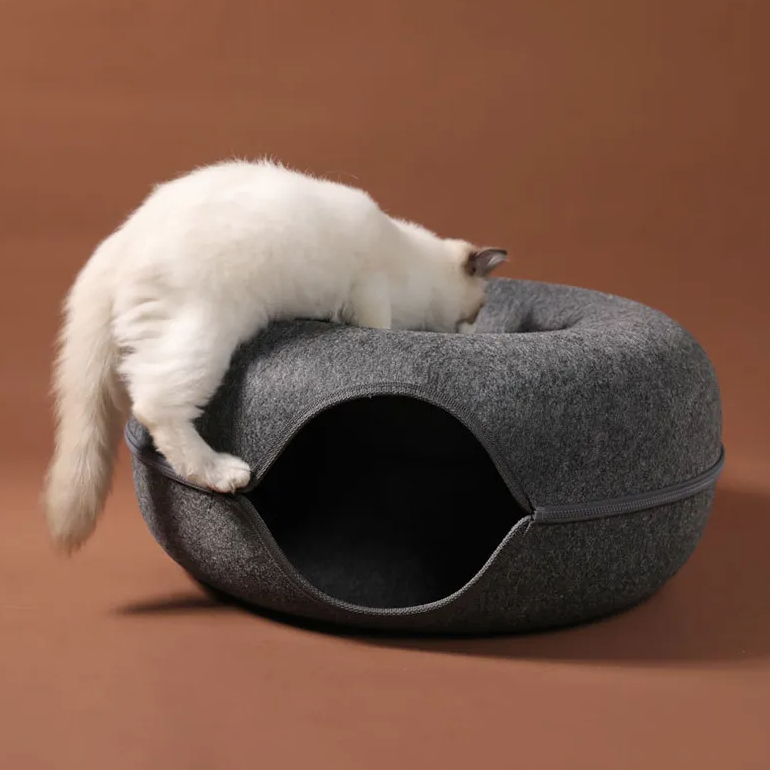 Universal Cat Tunnel